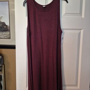 Old Navy Sleeveless Burgundy Midi Dress